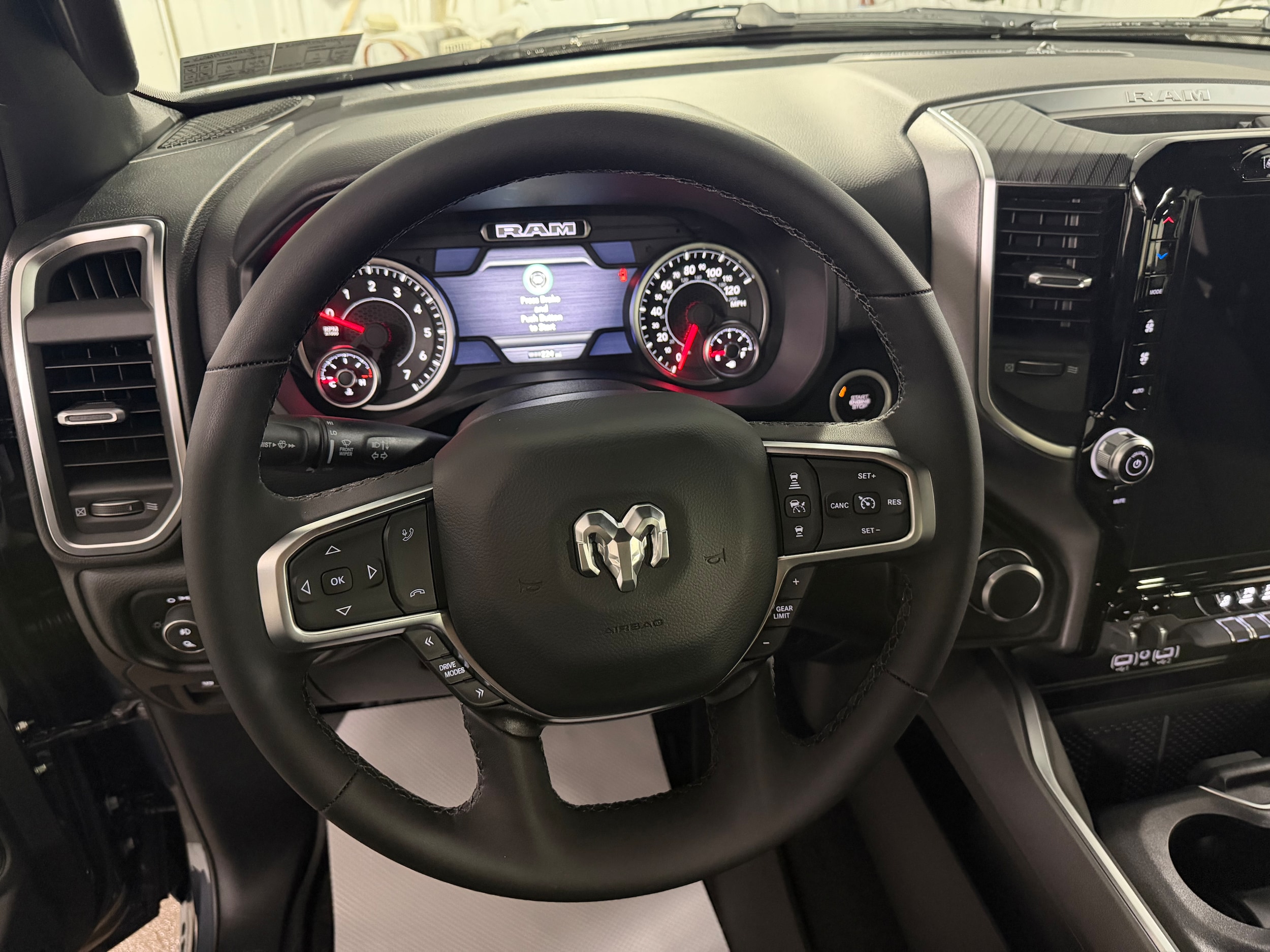 2026 RAM 1500 Big Horn/Lone Star - Photo 10
