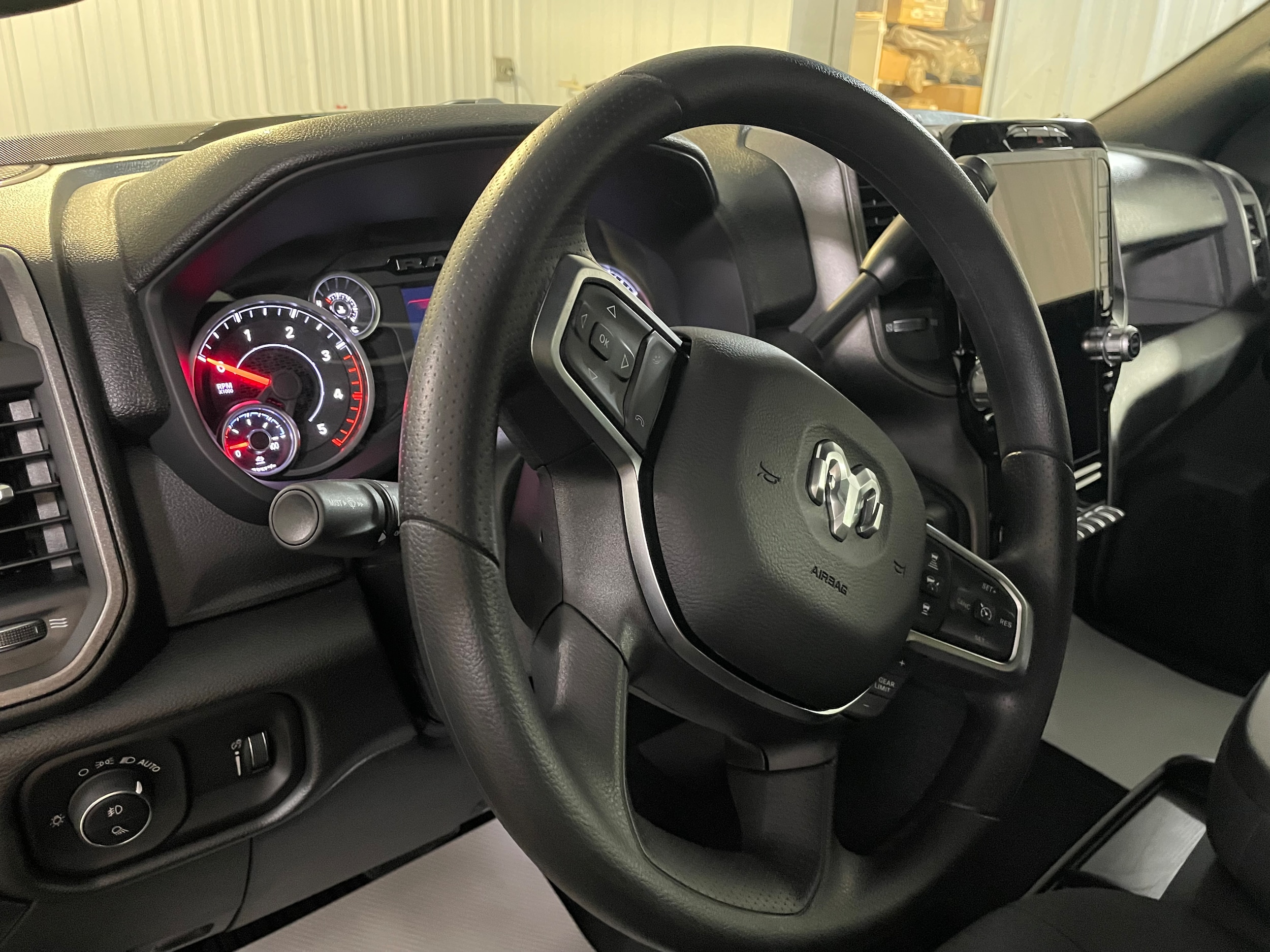 2026 RAM 2500 Tradesman - Photo 12