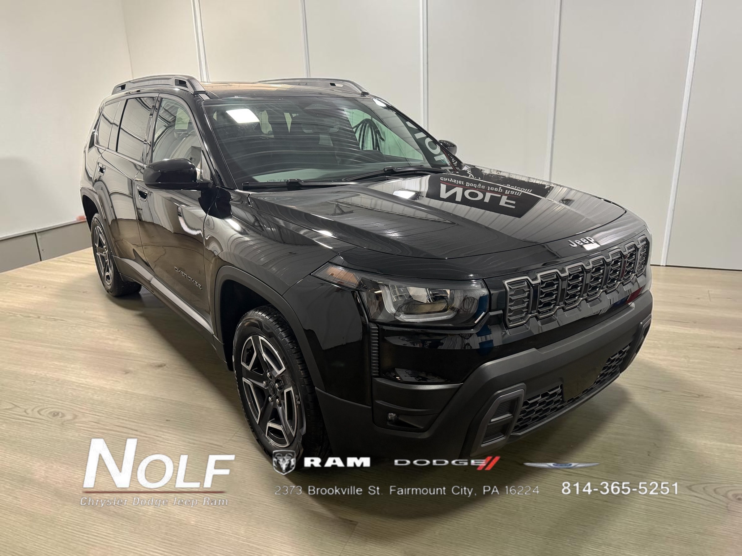 2026 Jeep Cherokee Laredo