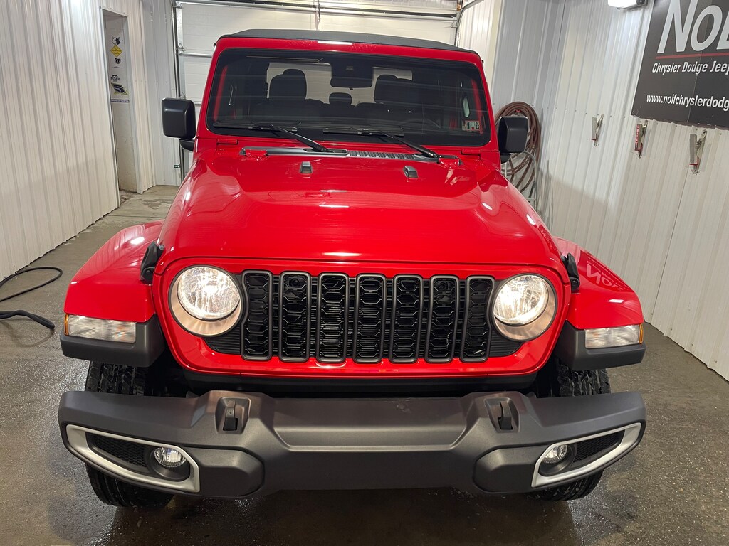 New 2024 Jeep Gladiator SPORT S 4X4 For Sale Fairmount City PA