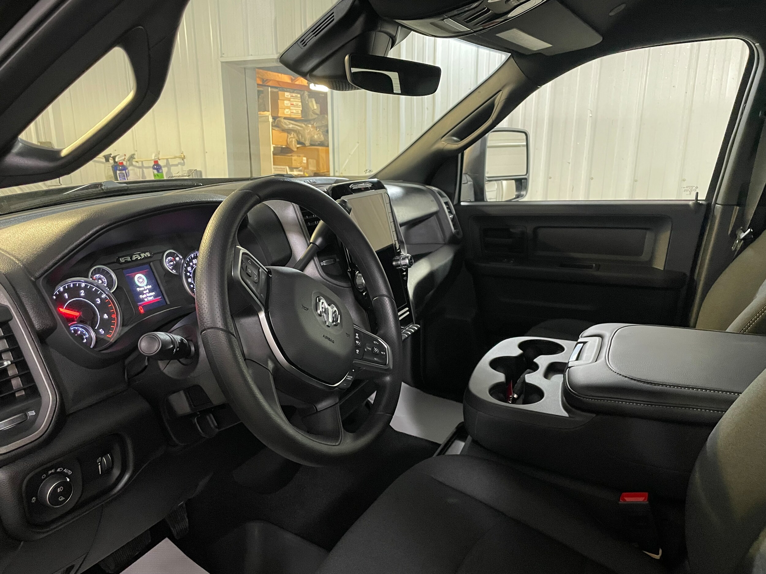 2026 RAM 2500 Tradesman - Photo 11