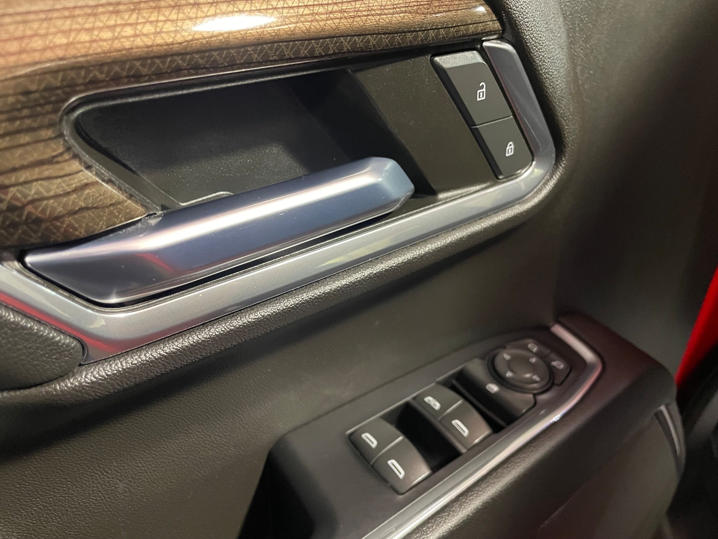 2022 Chevrolet Silverado 1500 LT - Photo 10
