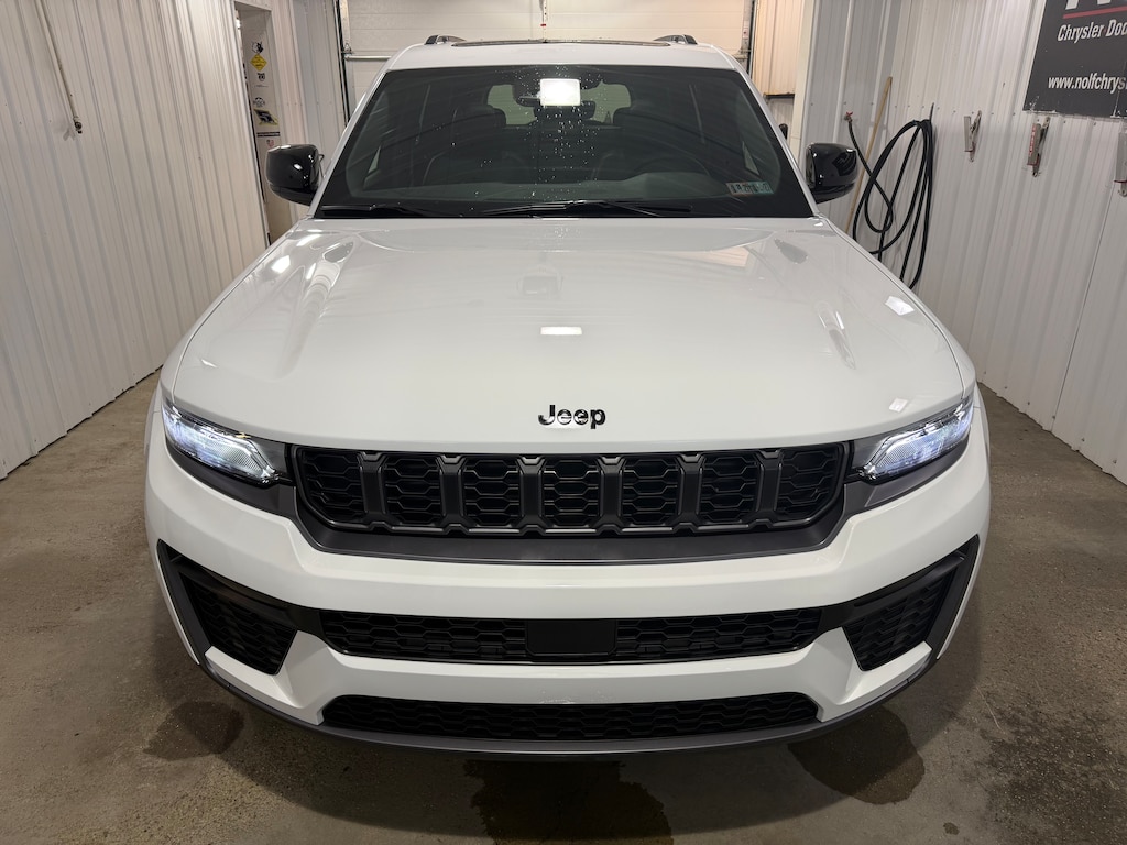 New 2026 Jeep Grand Cherokee L LIMITED 4X4 Sport Utility