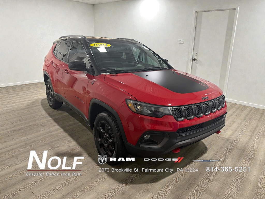 Used 2024 Jeep Compass Trailhawk Trailhawk 4x4
