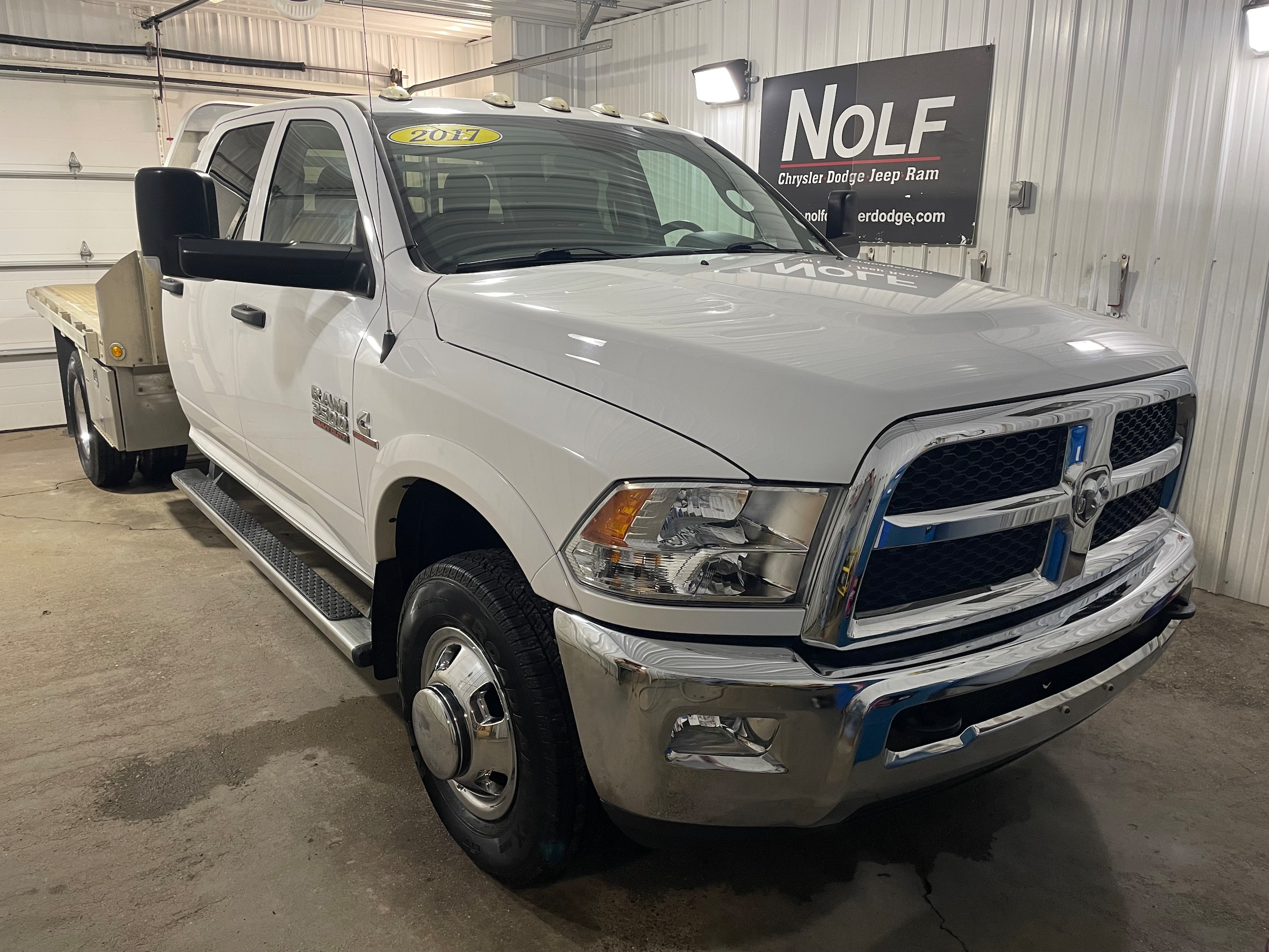 2017 RAM Ram 3500 Chassis Cab Tradesman's photo
