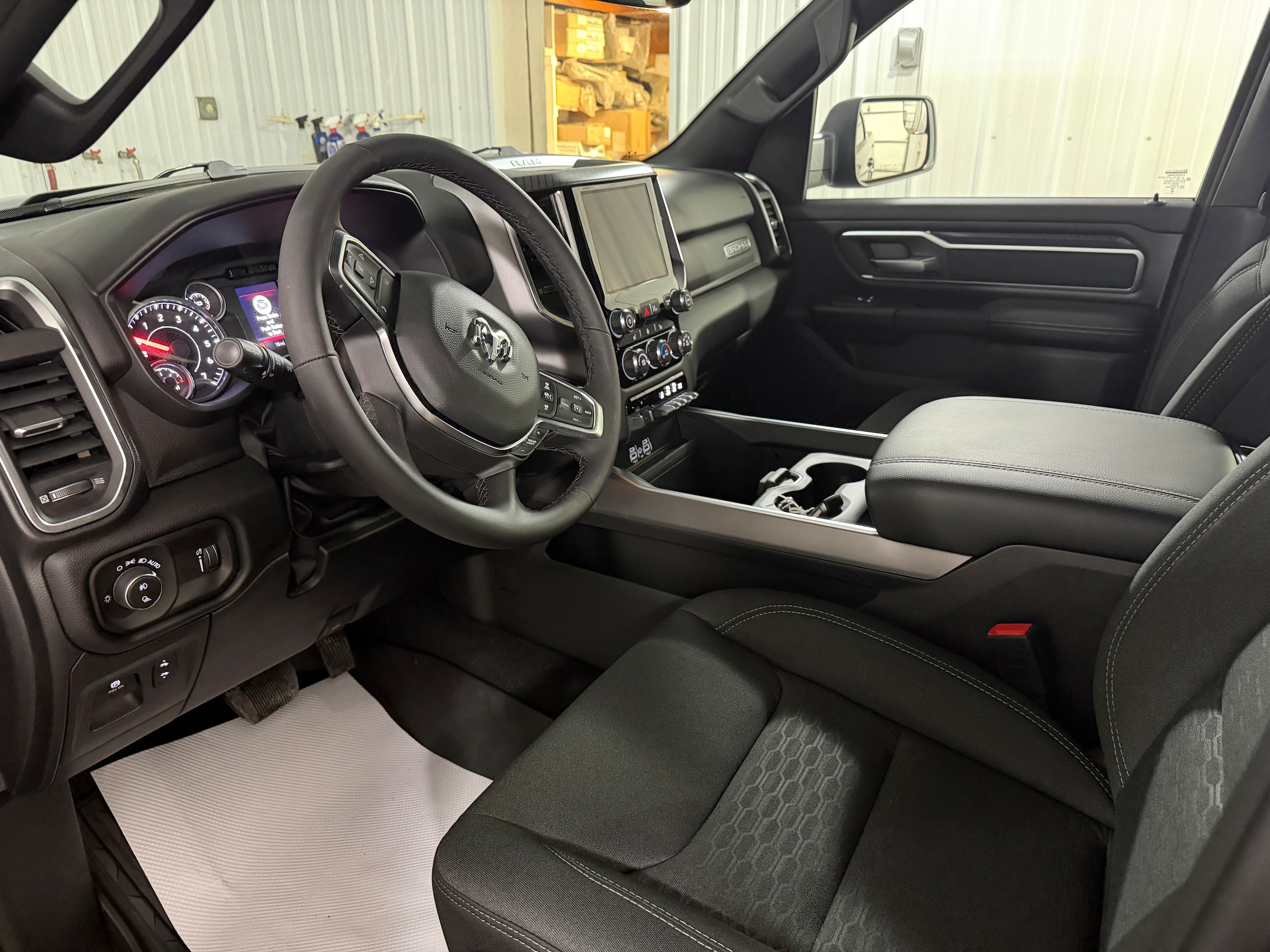 2026 RAM 1500 Big Horn/Lone Star - Photo 9