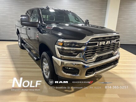 2026 Ram 2500 TRADESMAN CREW CAB 4X4 6'4 BOX Pickup