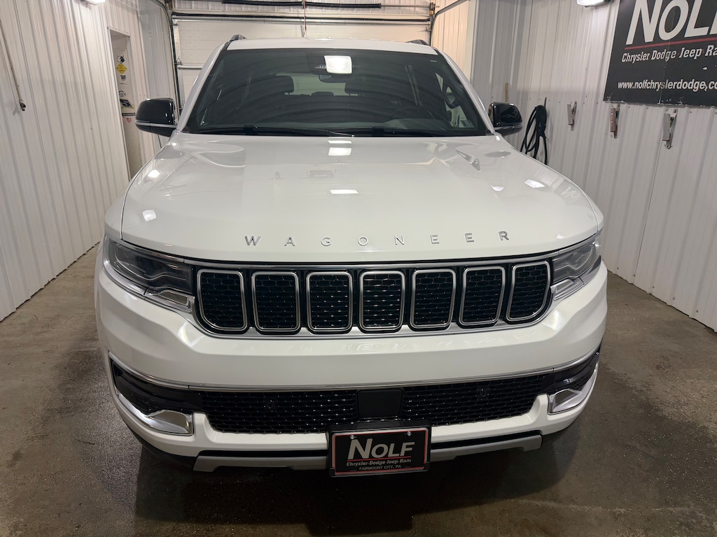 Used 2024 Jeep Wagoneer L Series II Series II 4x4