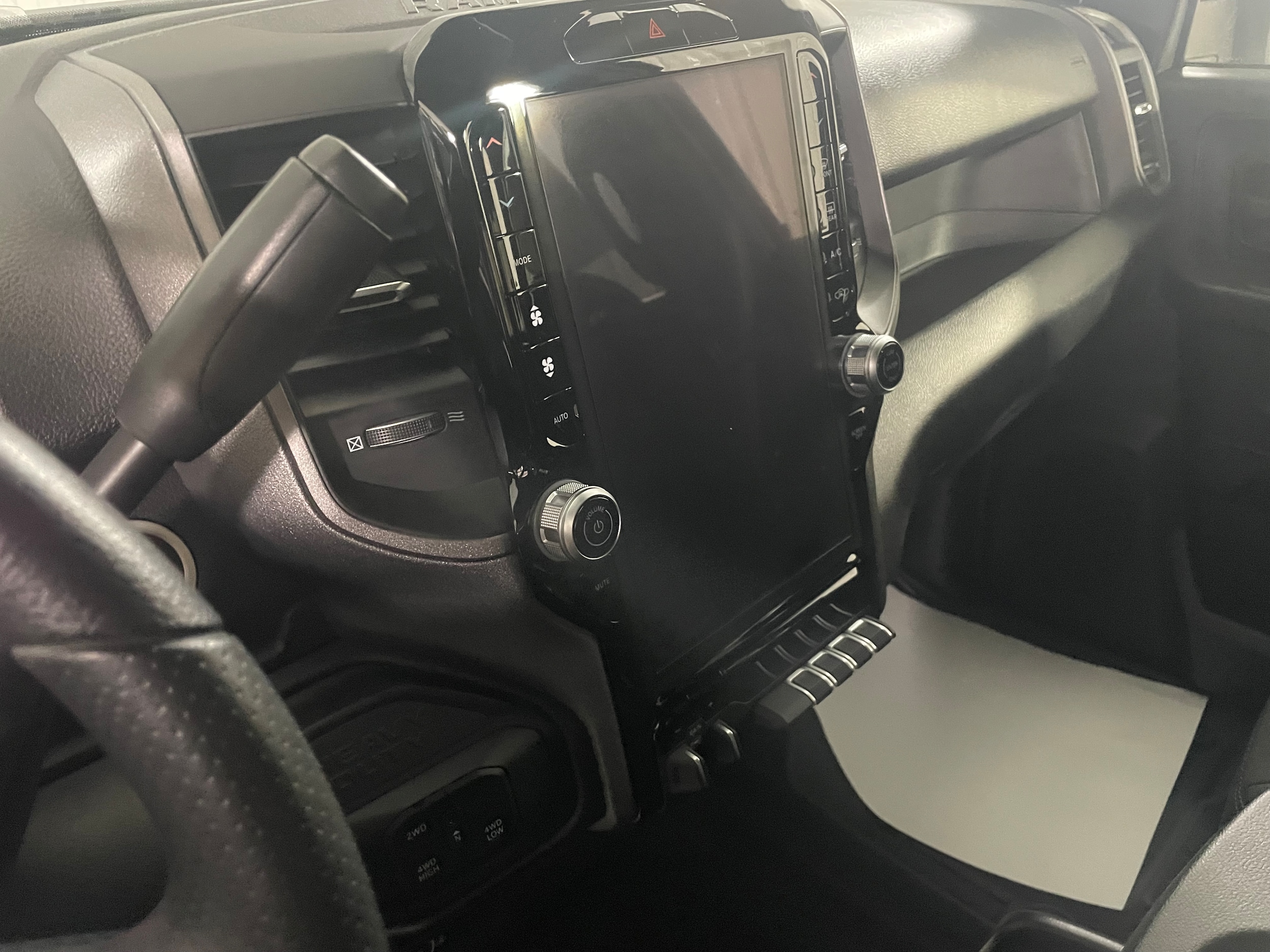 2026 RAM 2500 Tradesman - Photo 12