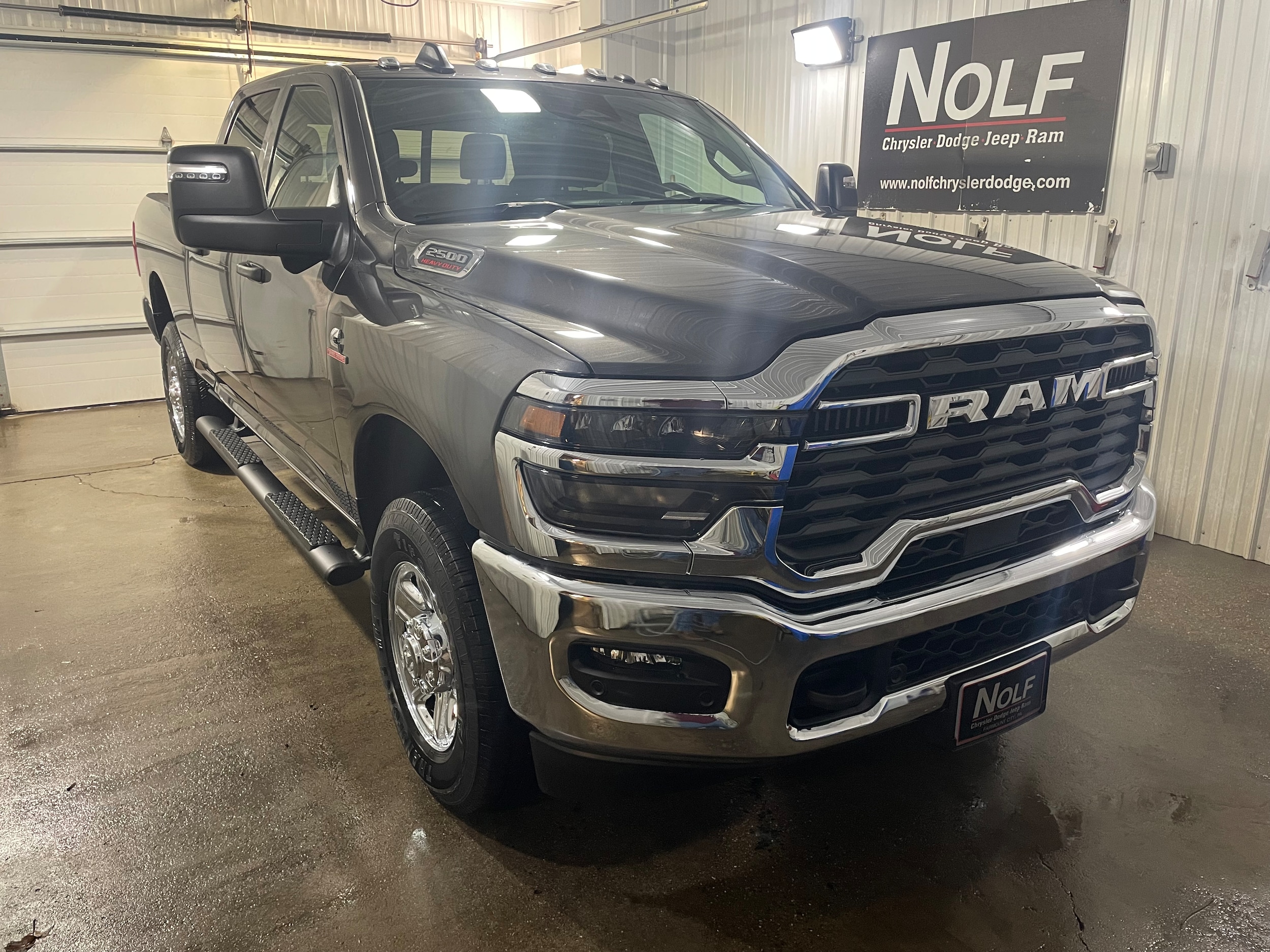 2026 RAM 2500 Tradesman - Photo 2