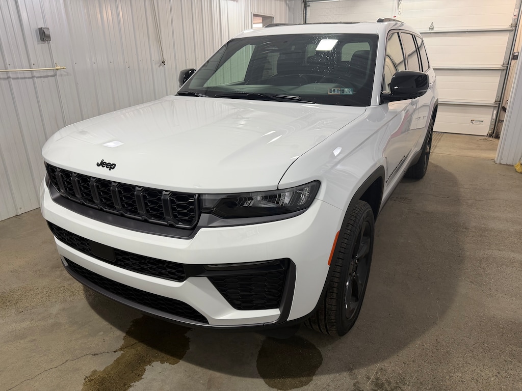 New 2026 Jeep Grand Cherokee L LIMITED 4X4 Sport Utility
