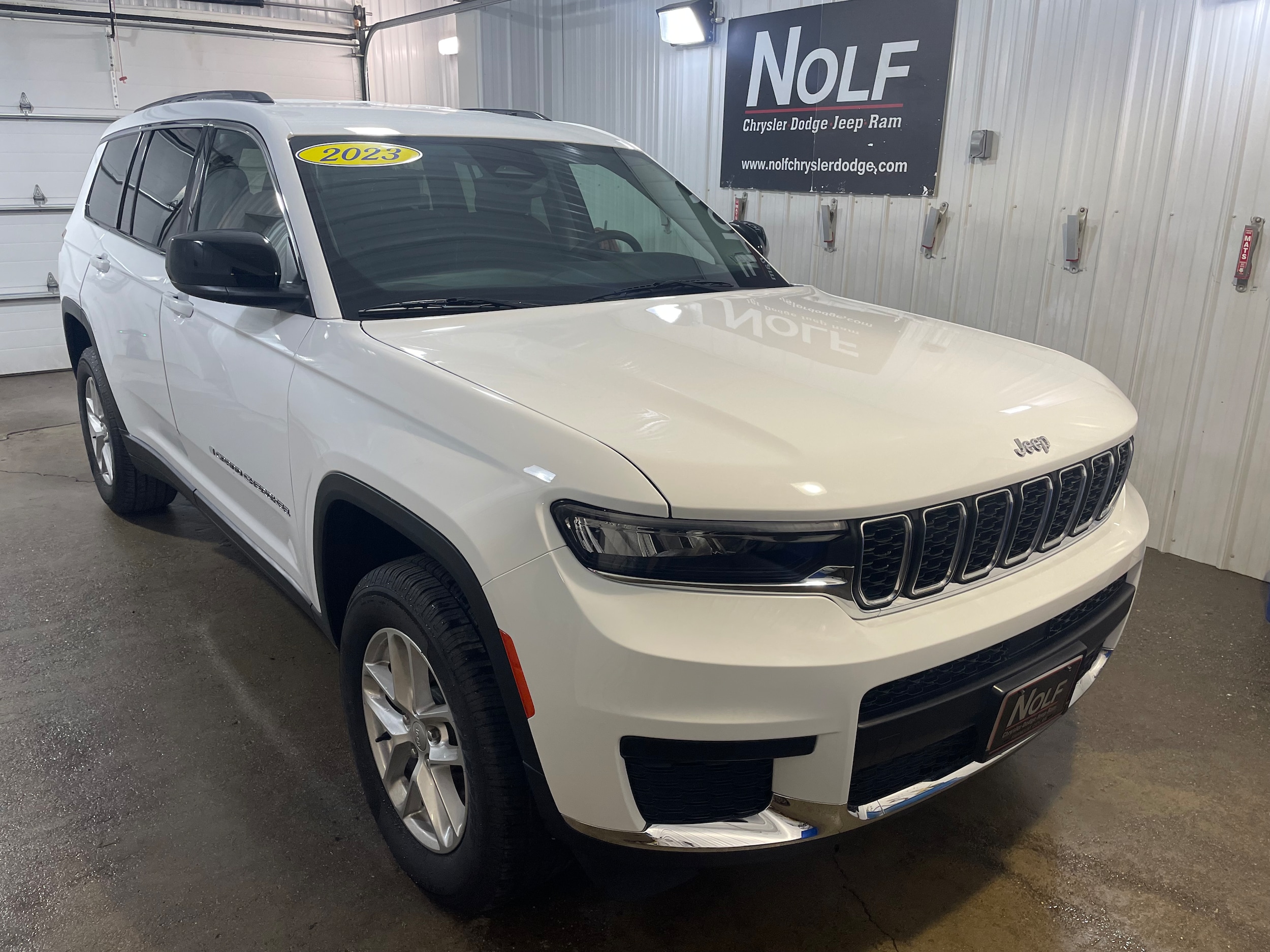 Used 2023 Jeep Grand Cherokee L Laredo with VIN 1C4RJKAG5P8792265 for sale in Fairmount City, PA