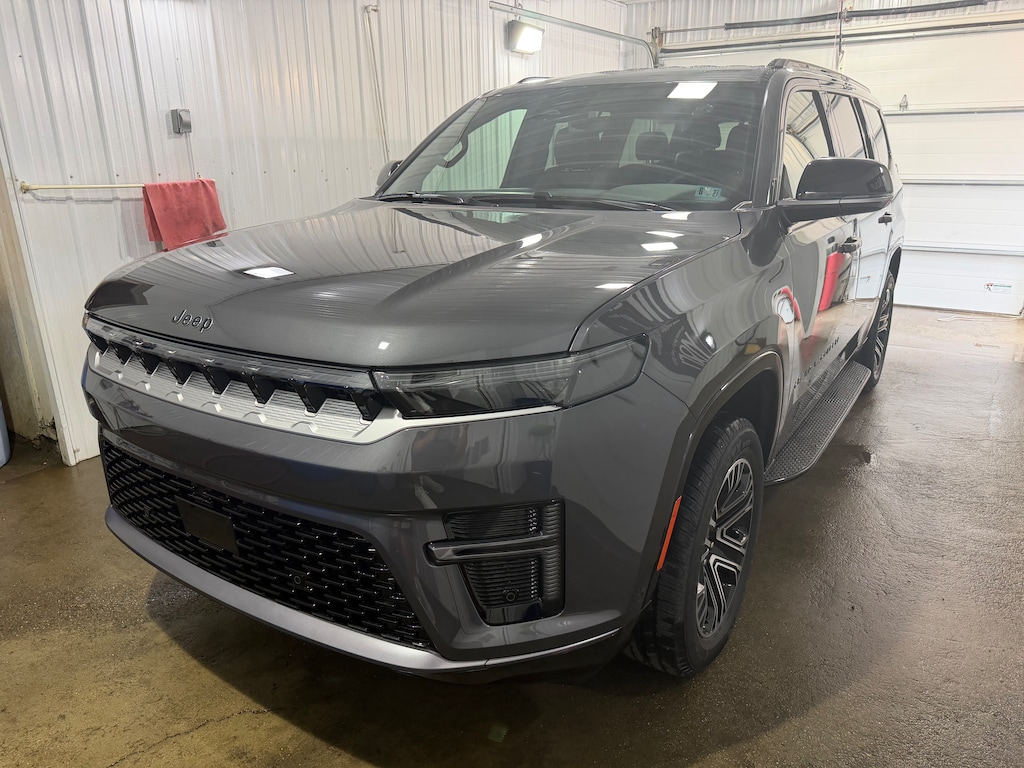 New 2026 Jeep Grand Wagoneer 4X4 Sport Utility