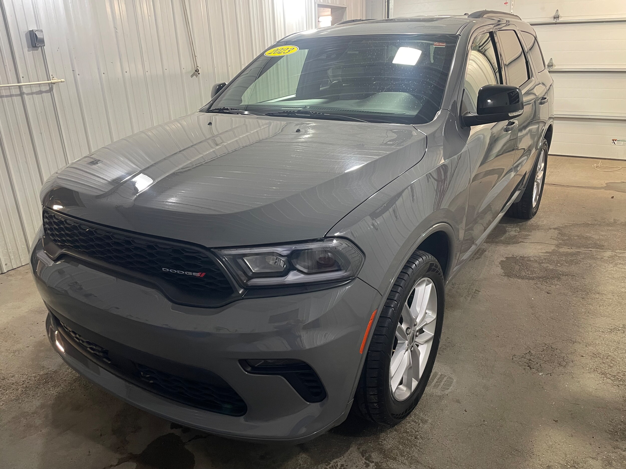 2023 Dodge Durango GT Plus photo 3