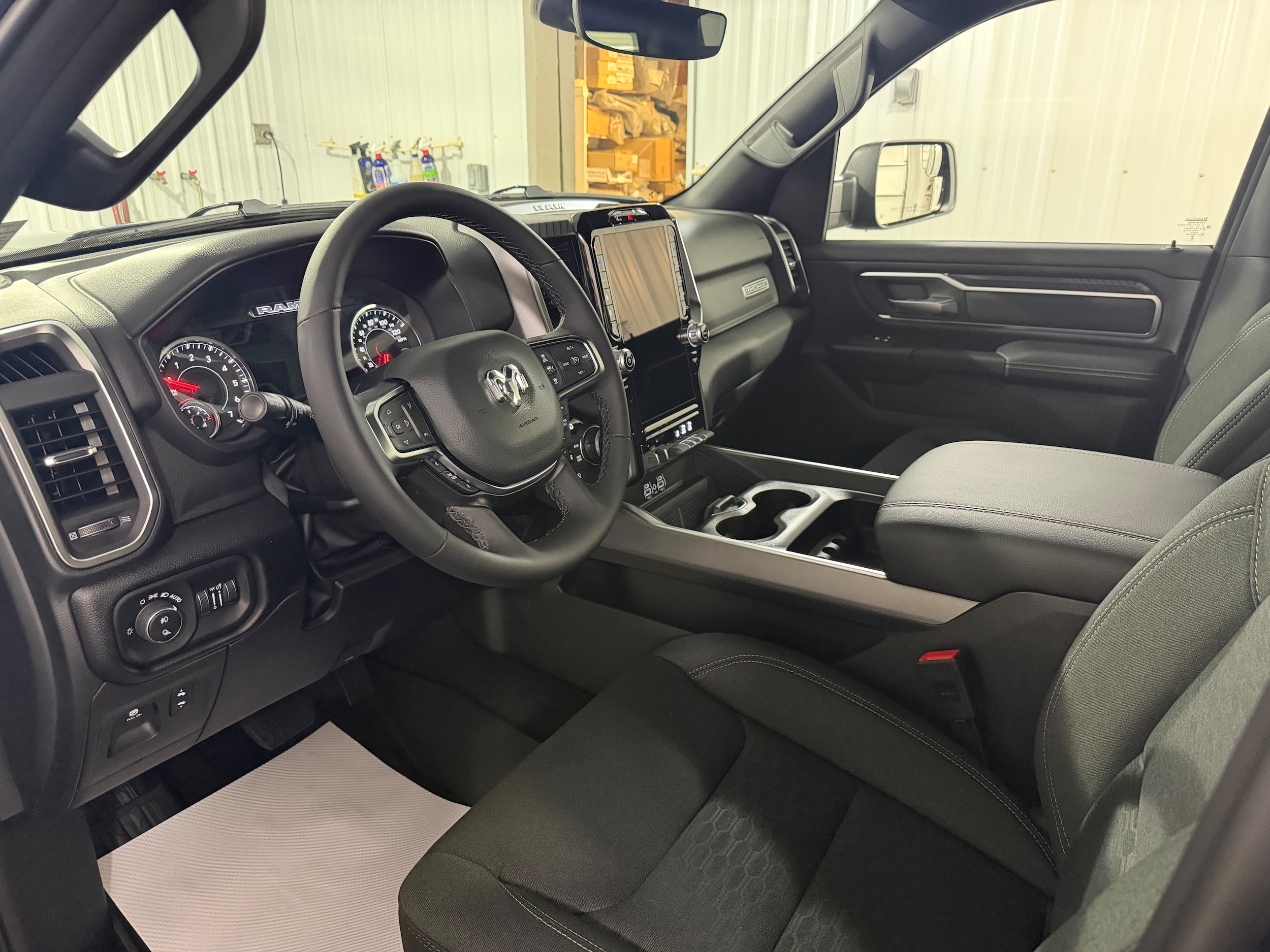 2026 RAM 1500 Big Horn/Lone Star - Photo 8