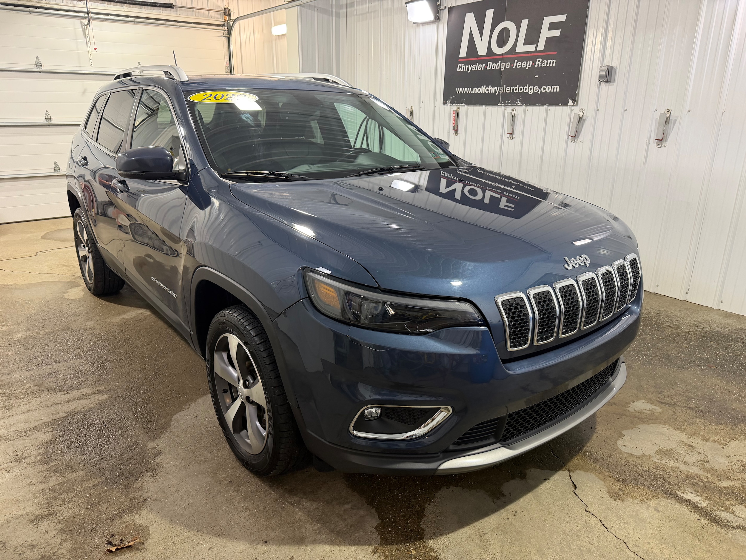 Used 2020 Jeep Cherokee Limited with VIN 1C4PJMDX8LD622286 for sale in Fairmount City, PA