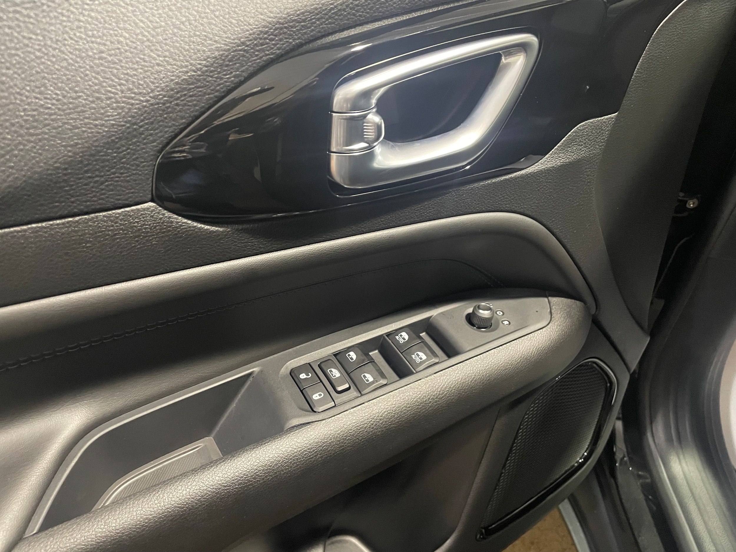 2026 Jeep Compass Altitude - Photo 9