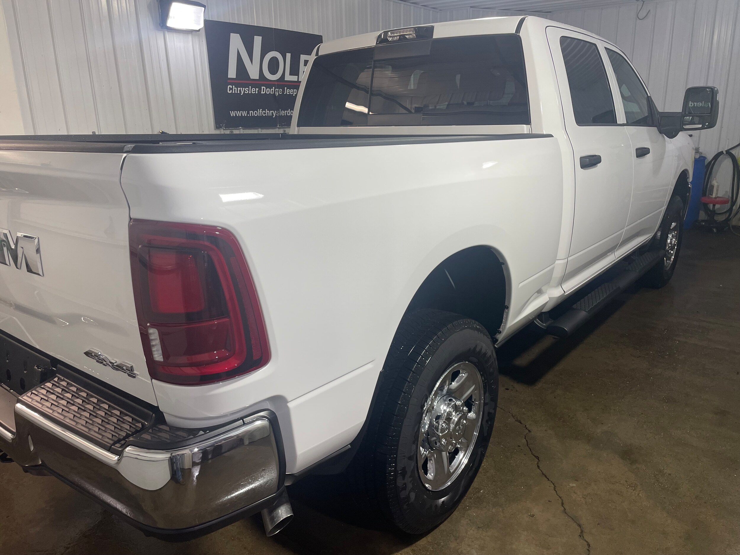 2026 RAM 2500 Tradesman - Photo 6