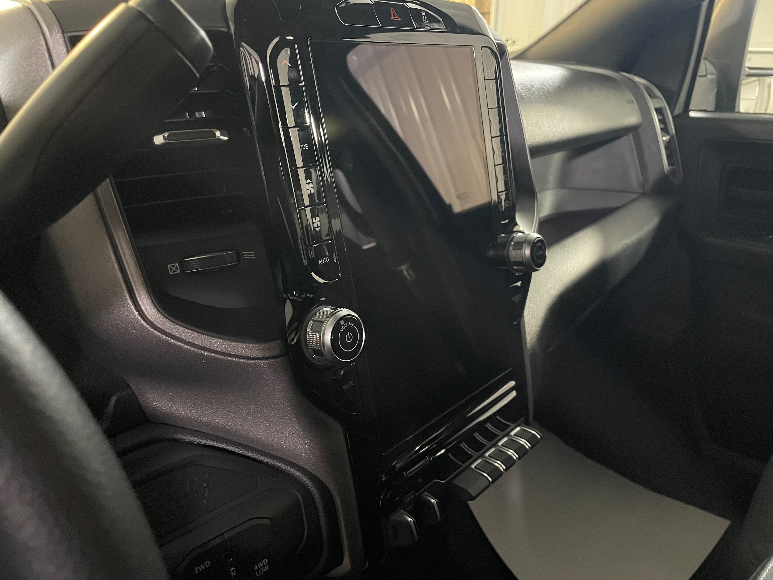 2026 RAM 2500 Tradesman - Photo 13