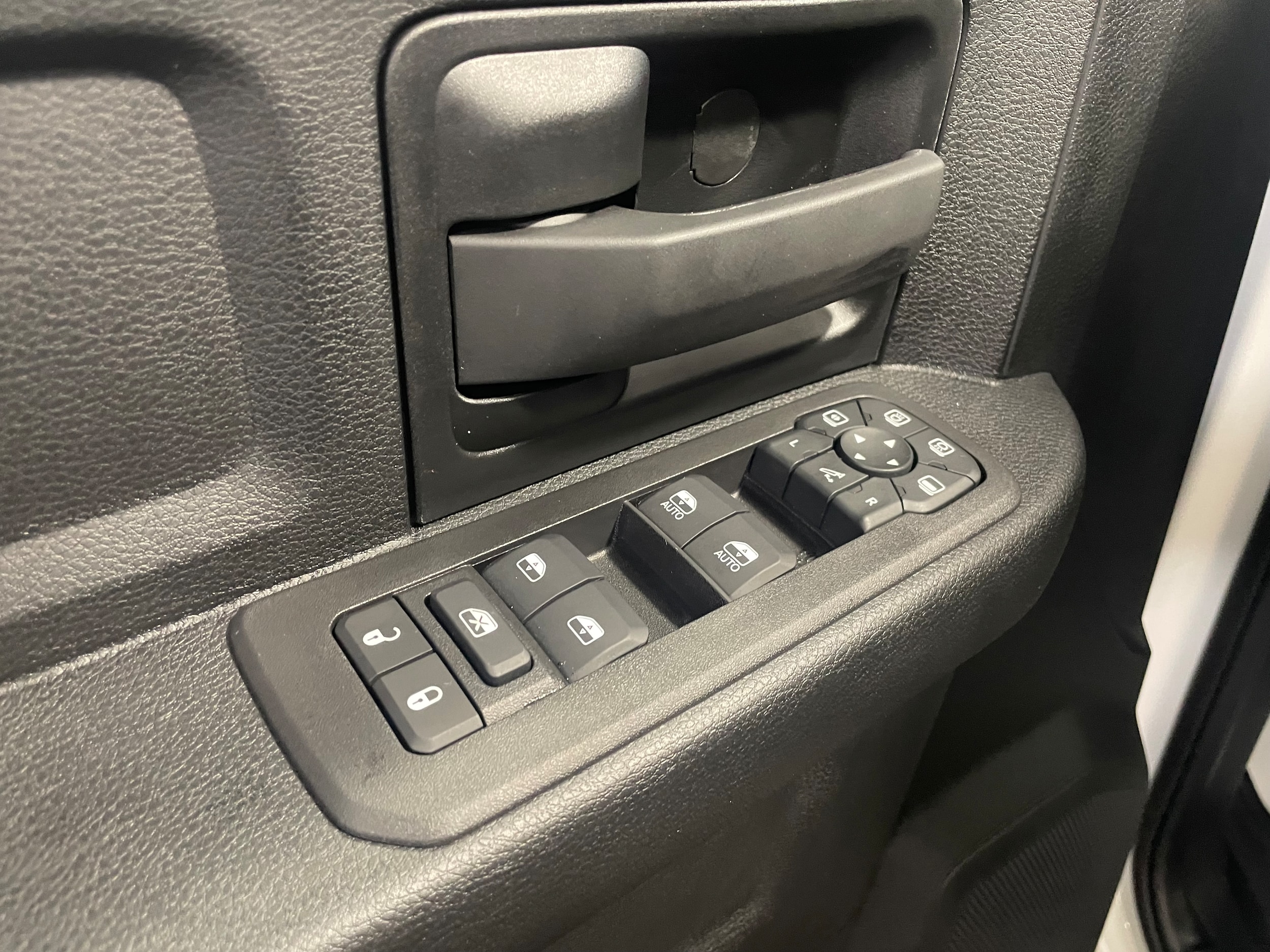 2026 RAM 2500 Tradesman - Photo 10