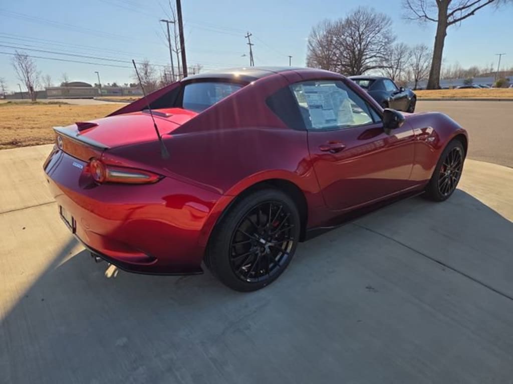 New 2025 Mazda MX-5 Miata RF Club CONVERTIBLE