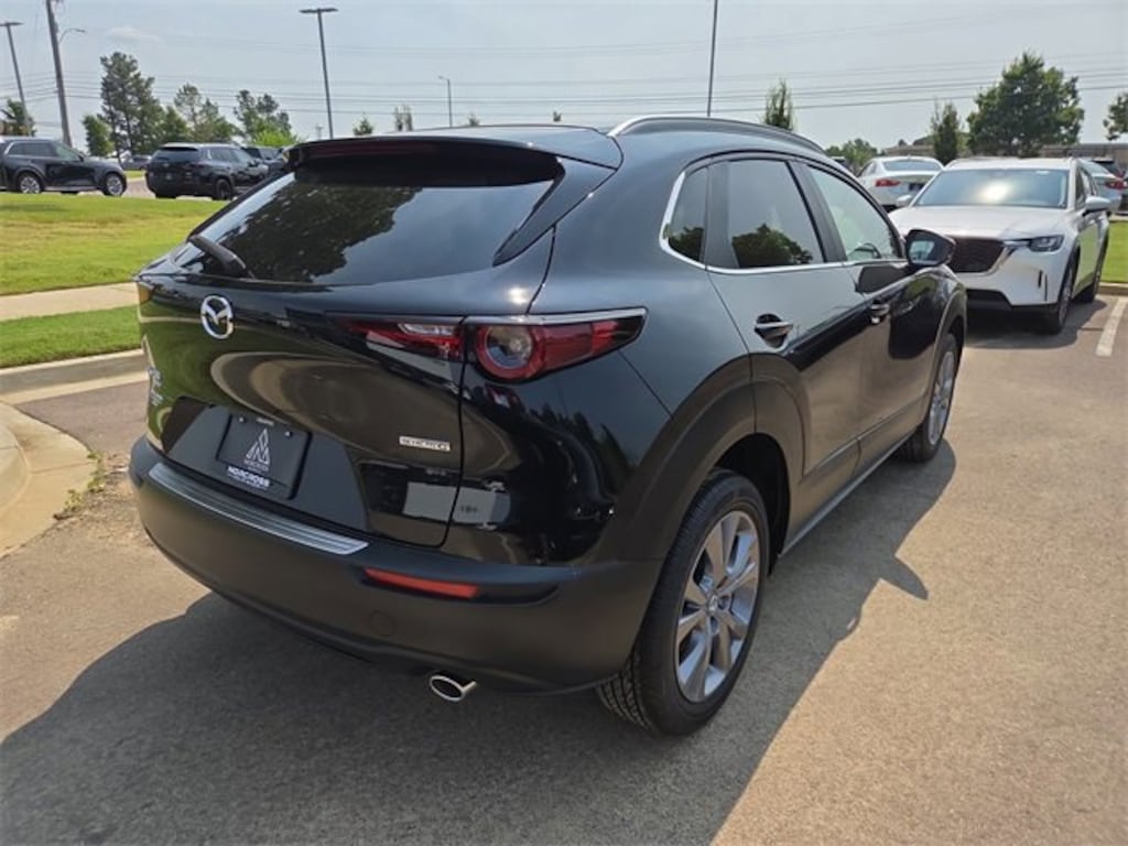 New 2025 Mazda CX-30 2.5 S Preferred AWD Sport Utility