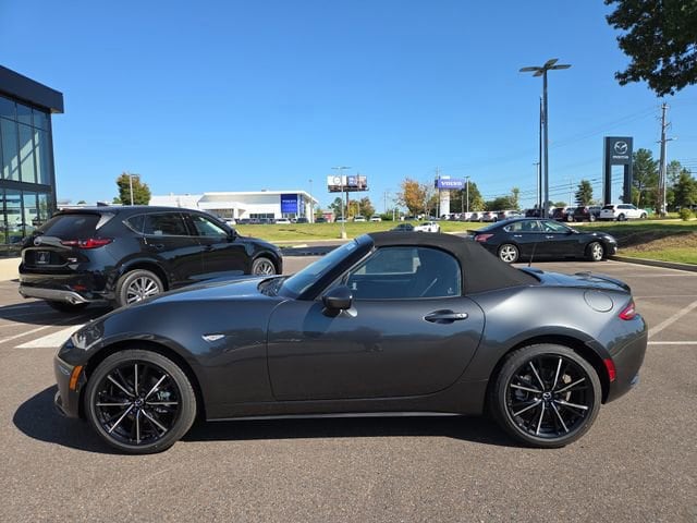 2025 Mazda MX-5 Miata Grand Touring - Photo 6
