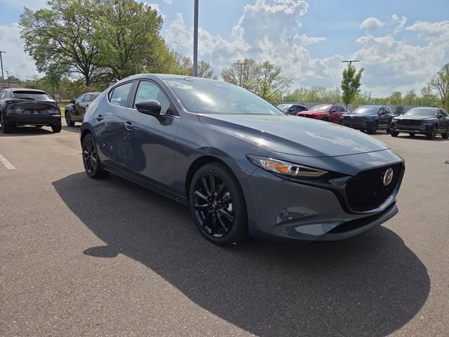 2026 Mazda CX-3 2.5 Carbon Ed. AT 5-Door SKYACTIV AWD's photo