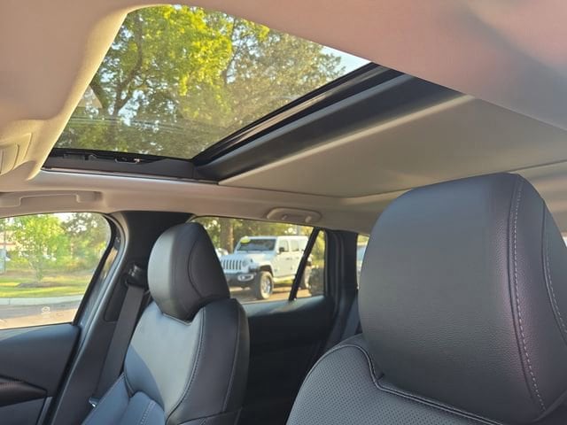 2025 Mazda CX-50 Premium - Photo 12
