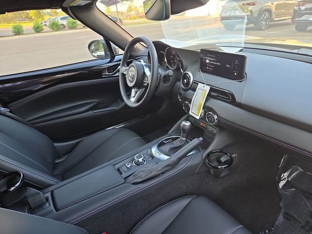 2025 Mazda MX-5 Miata Grand Touring - Photo 13