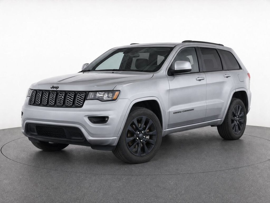 Used 2021 Jeep Grand Cherokee Laredo SUV
