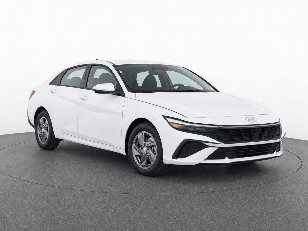 New 2026 Hyundai Elantra SE Sedan