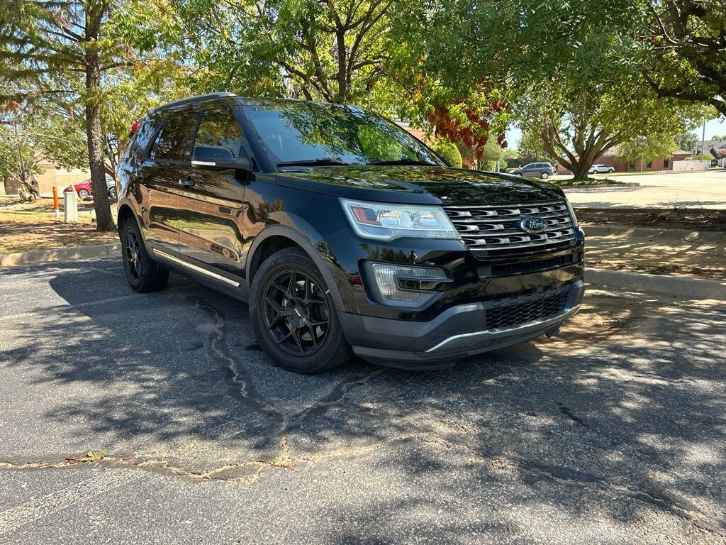Used 2016 Ford Explorer XLT SUV