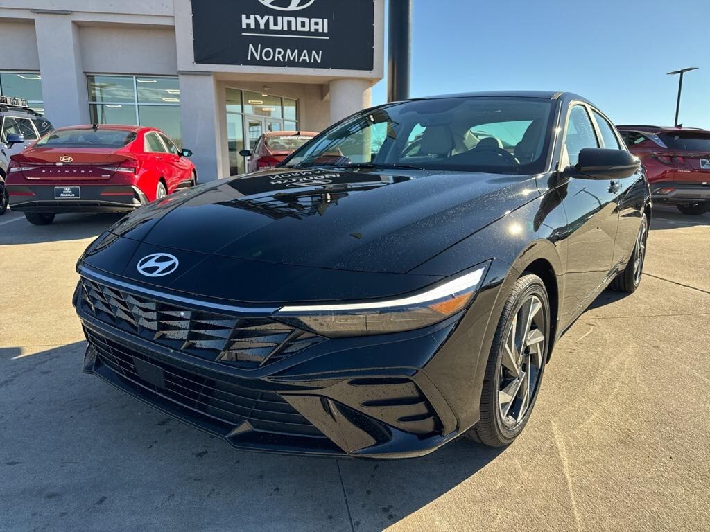 New 2026 Hyundai Elantra Limited Sedan