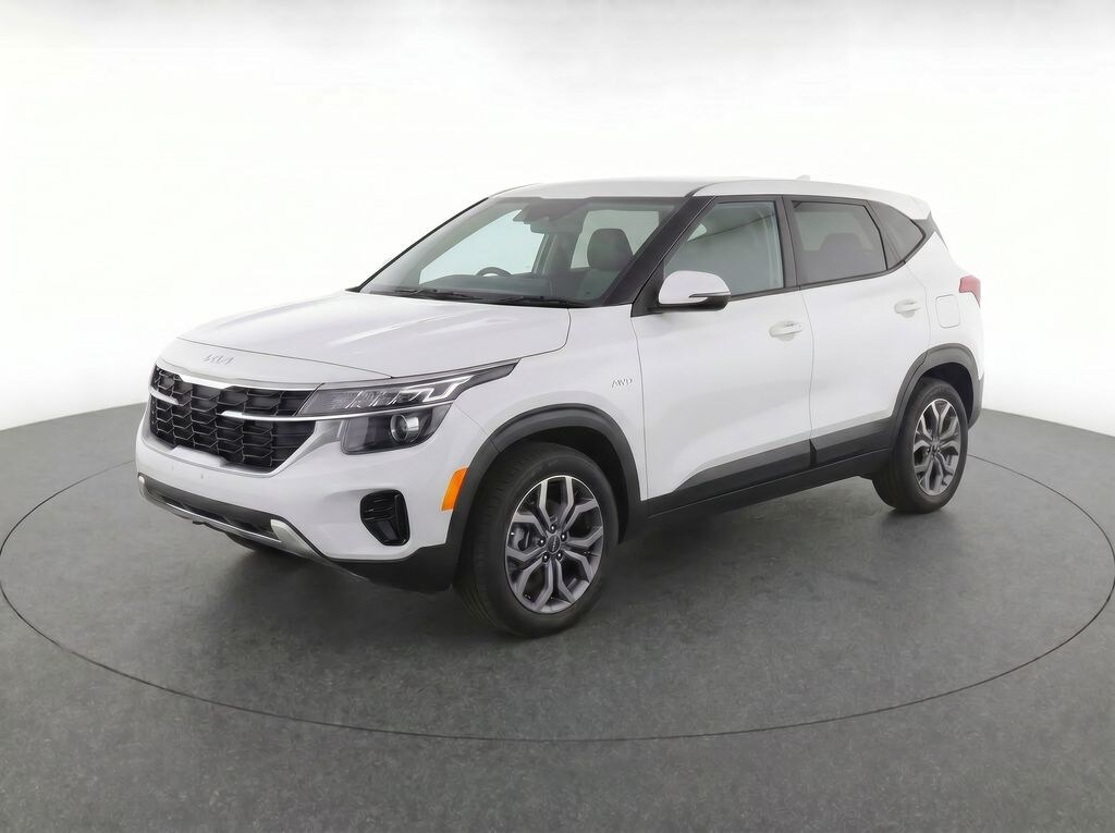 Used 2026 Kia Seltos LX SUV