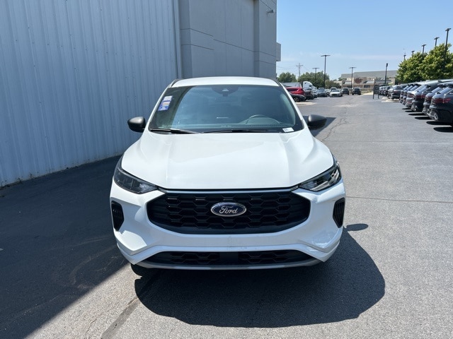 Used 2023 Ford Escape ST-Line with VIN 1FMCU0MN8PUA59710 for sale in Norman, OK