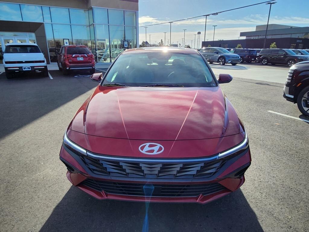 New 2026 Hyundai Elantra Hybrid Limited Sedan