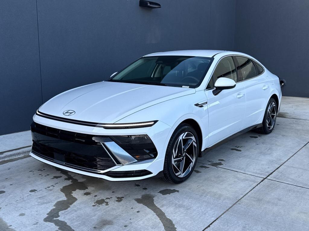 New 2026 Hyundai Sonata SEL Sport Sedan