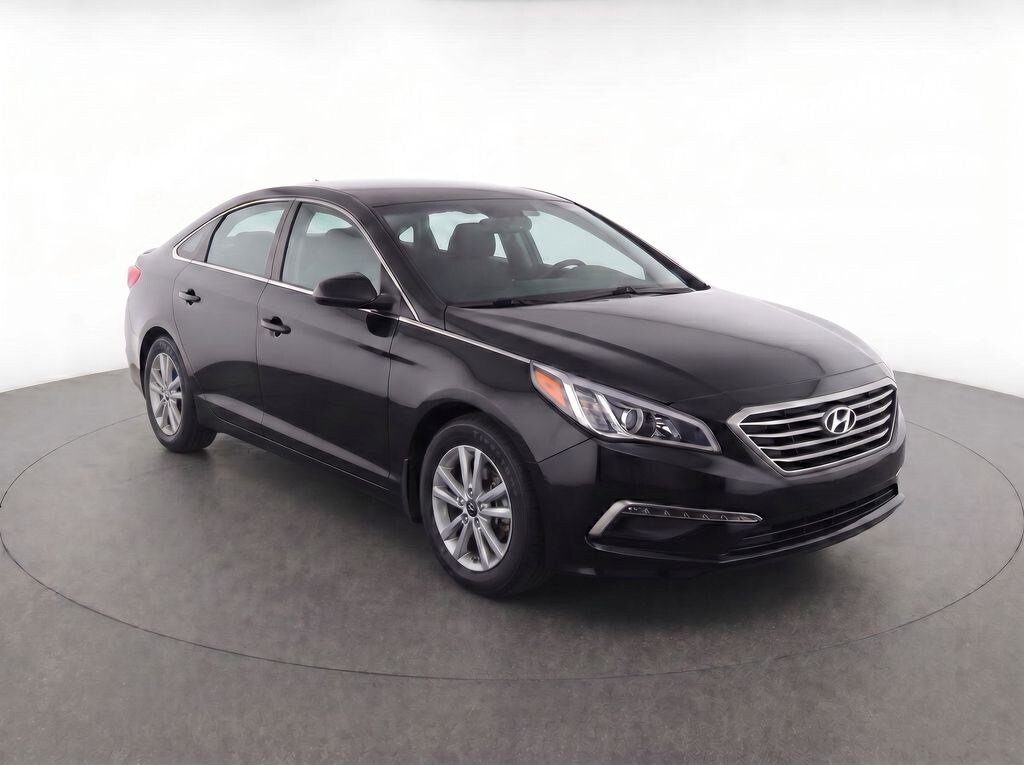 Used 2017 Hyundai Sonata SE Sedan