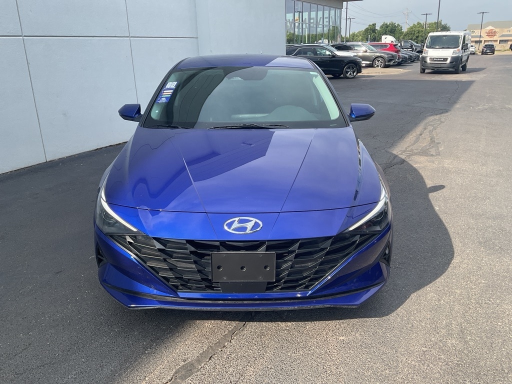 Used 2023 Hyundai Elantra SEL with VIN KMHLS4AG5PU606208 for sale in Norman, OK