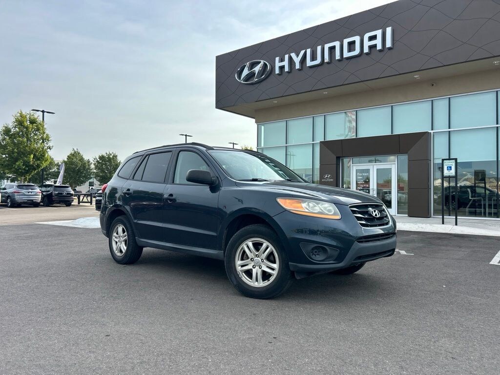 Used 2011 Hyundai Santa Fe GLS SUV