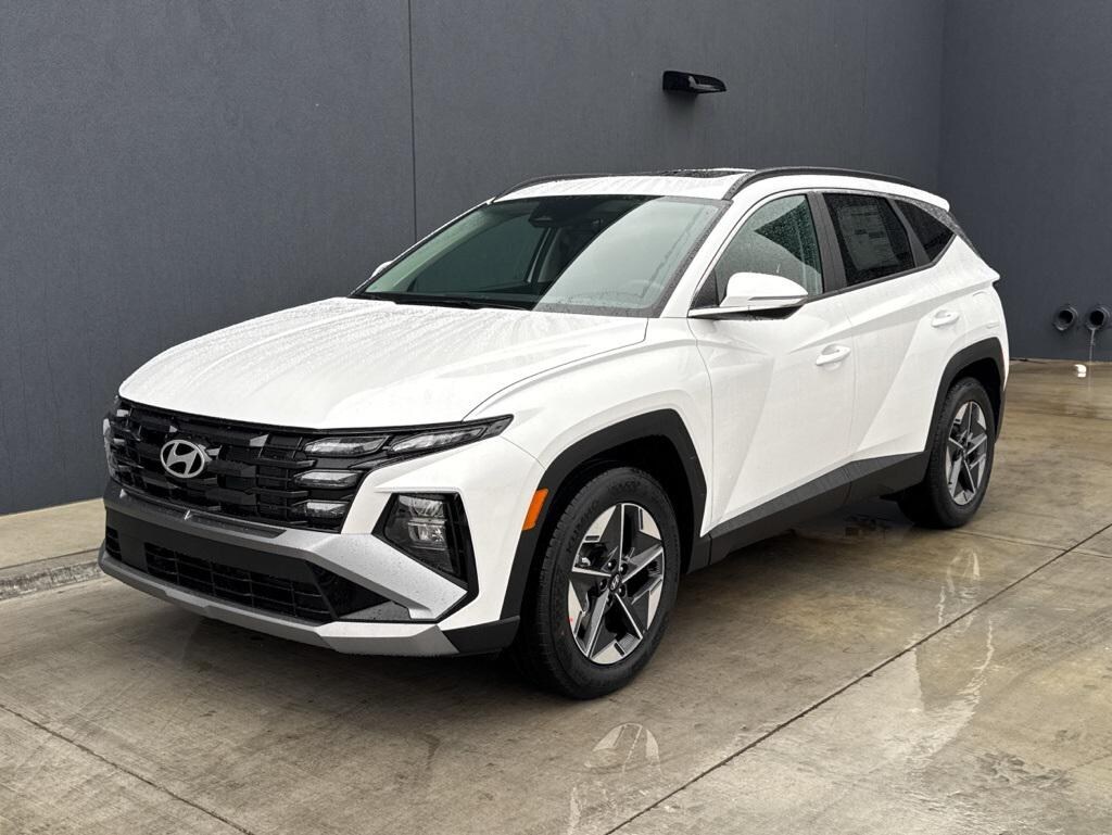 New 2026 Hyundai Tucson SEL Premium FWD SUV