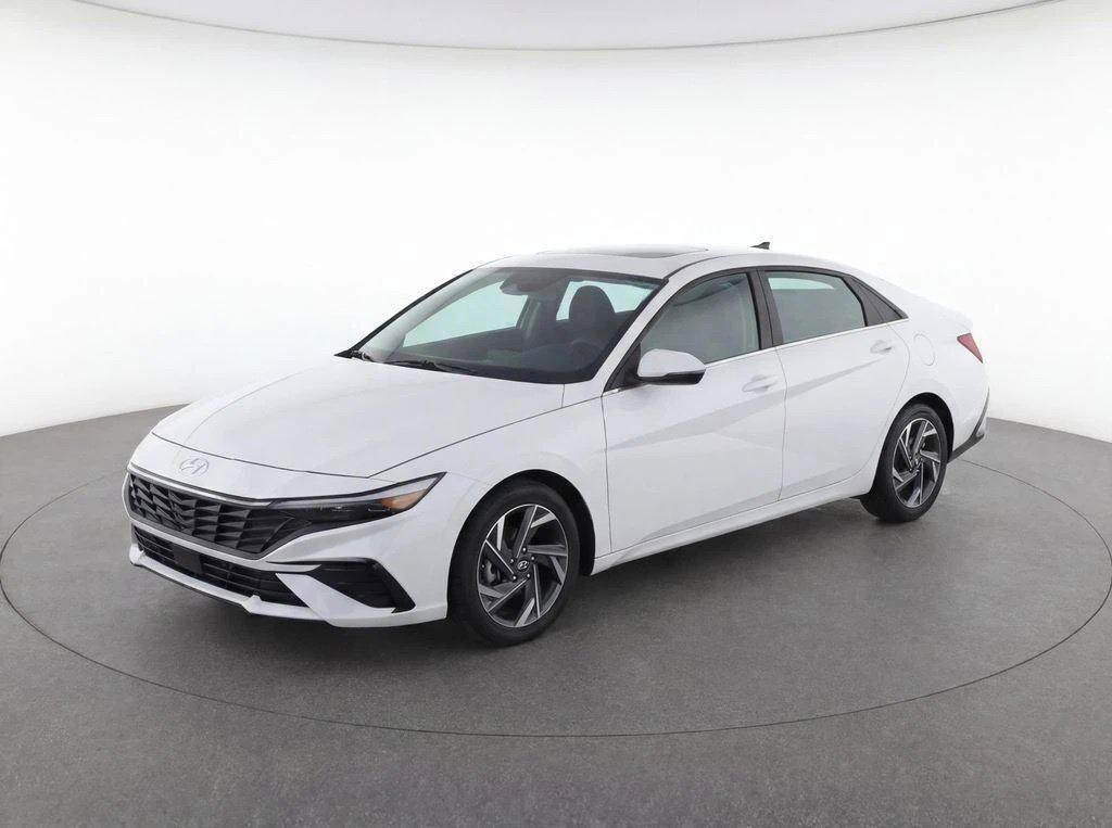 New 2026 Hyundai Elantra SEL Sport Plus Sedan