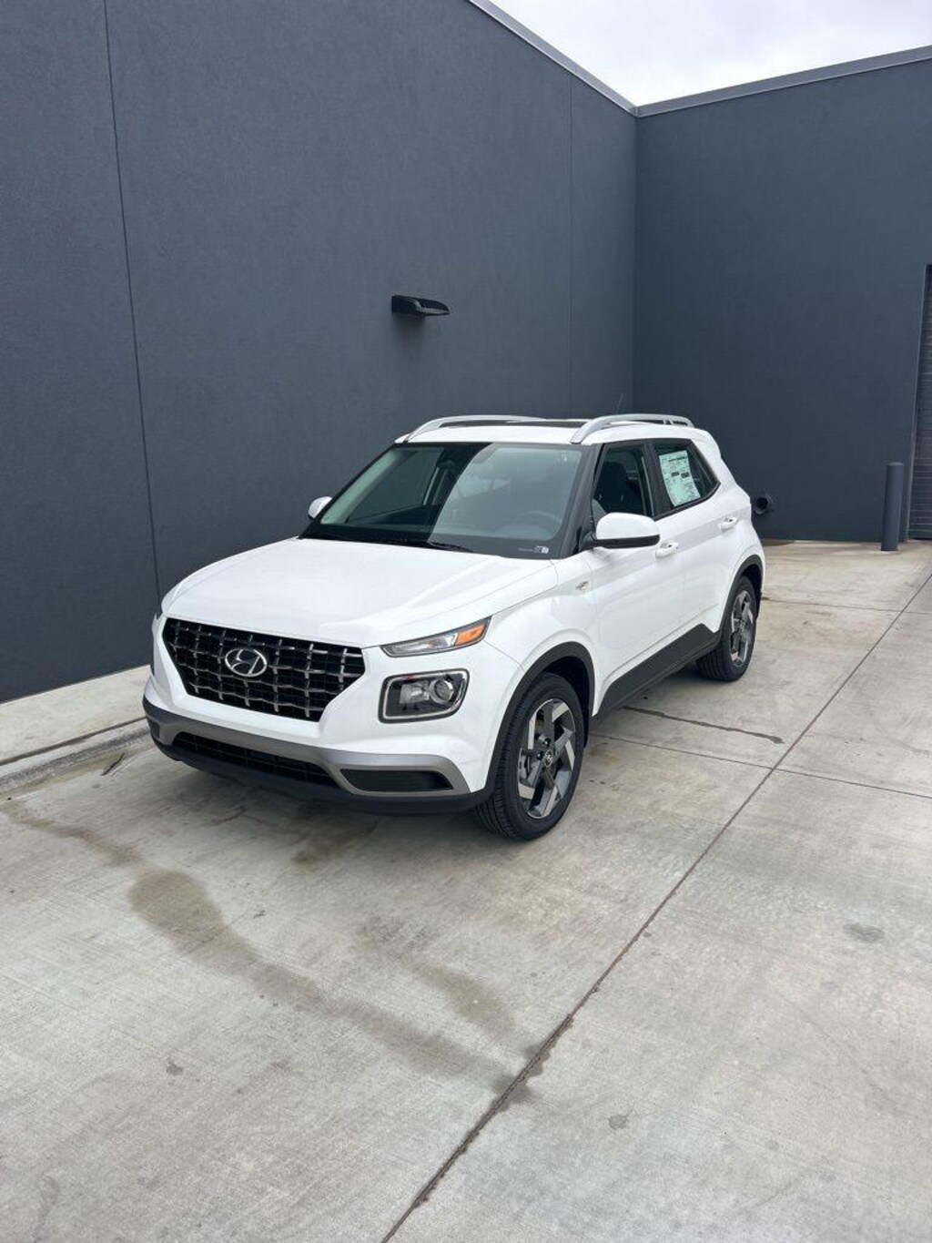 New 2026 Hyundai Venue SEL SUV