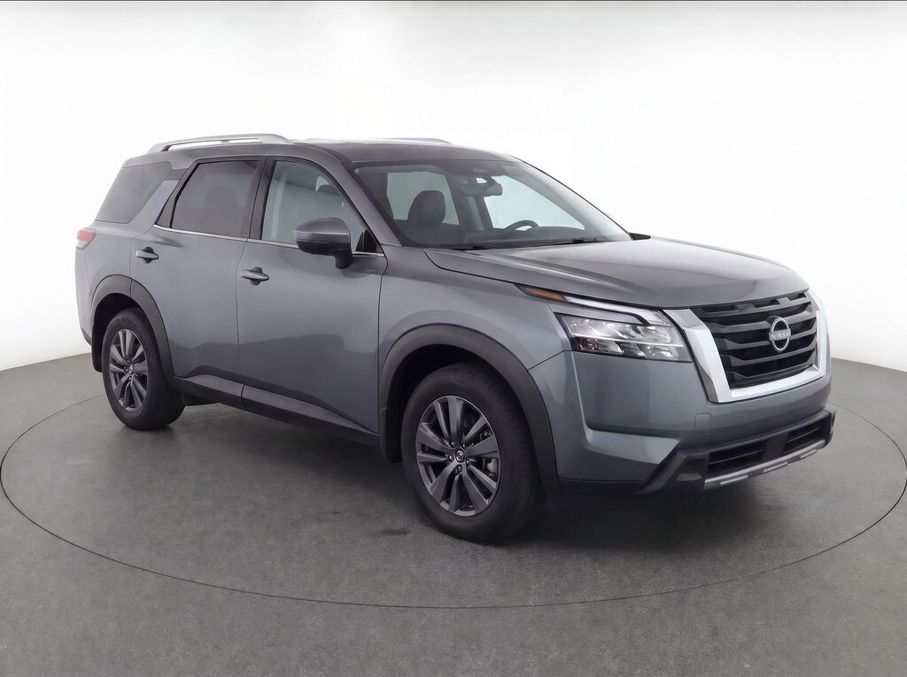 Used 2025 Nissan Pathfinder SV SUV