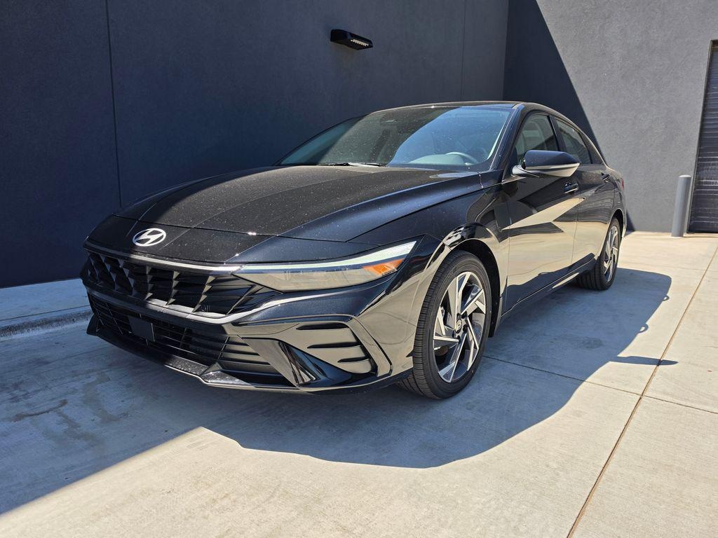 New 2026 Hyundai Elantra Limited Sedan