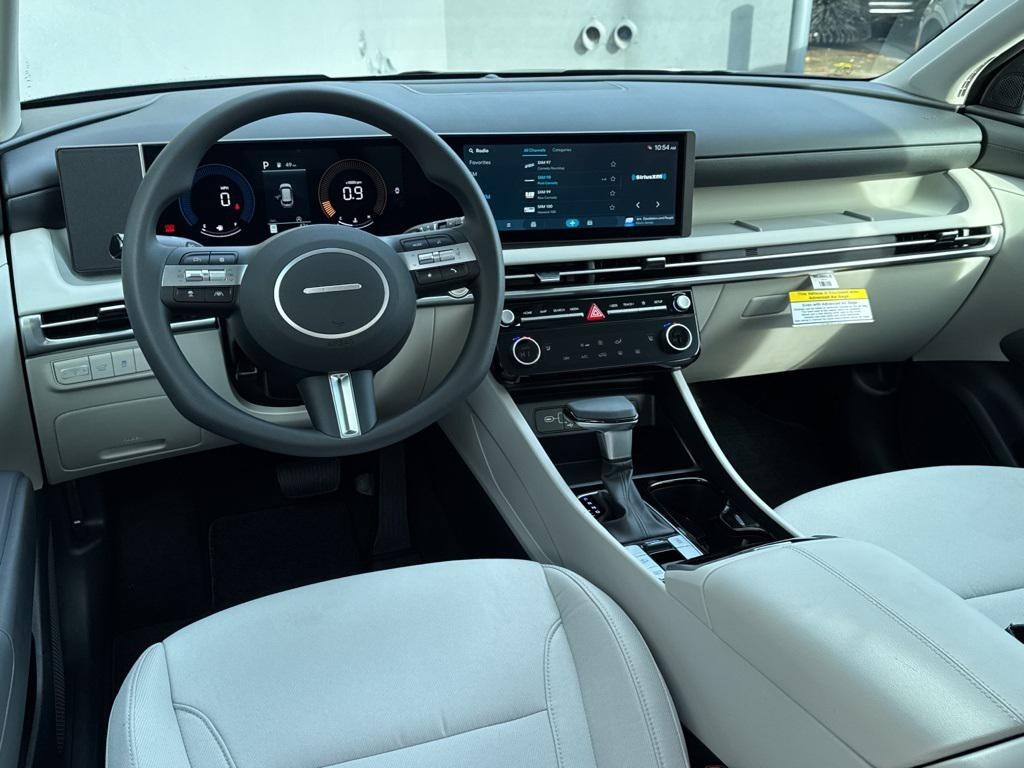 New 2026 Hyundai Tucson SEL FWD SUV
