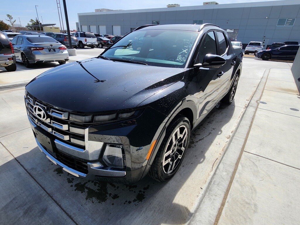 Used 2025 Hyundai Santa Cruz Limited Truck Crew Cab