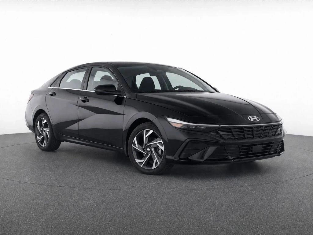 New 2026 Hyundai Elantra SEL Sport Plus Sedan