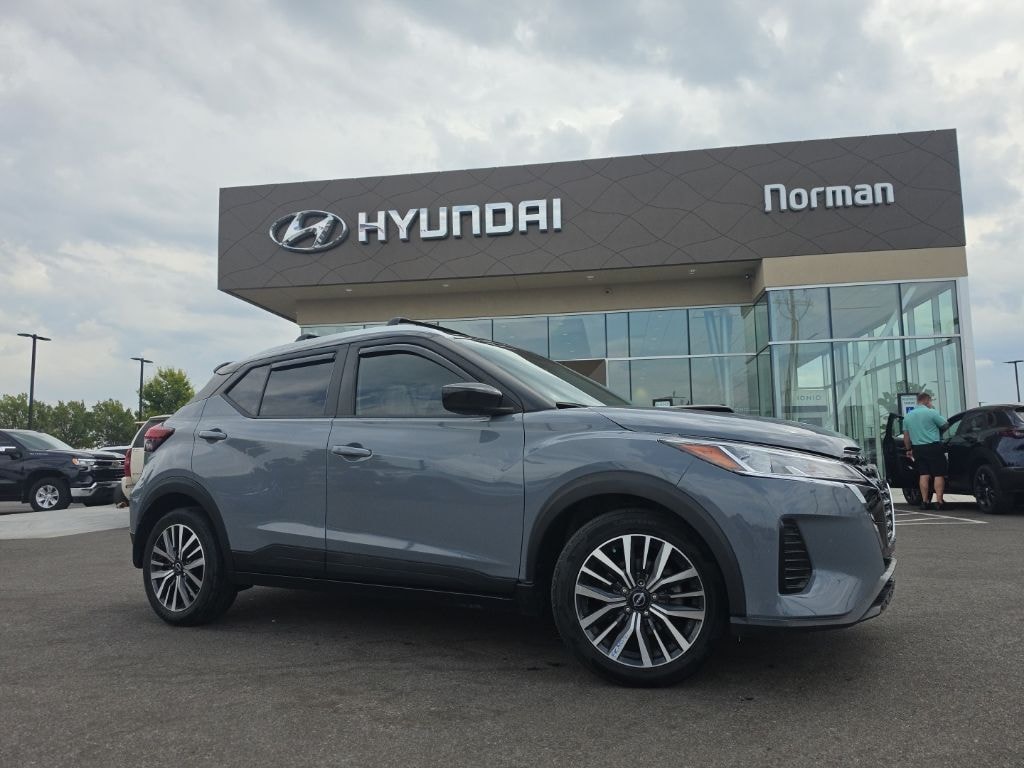 Used 2022 Nissan Kicks SV SUV
